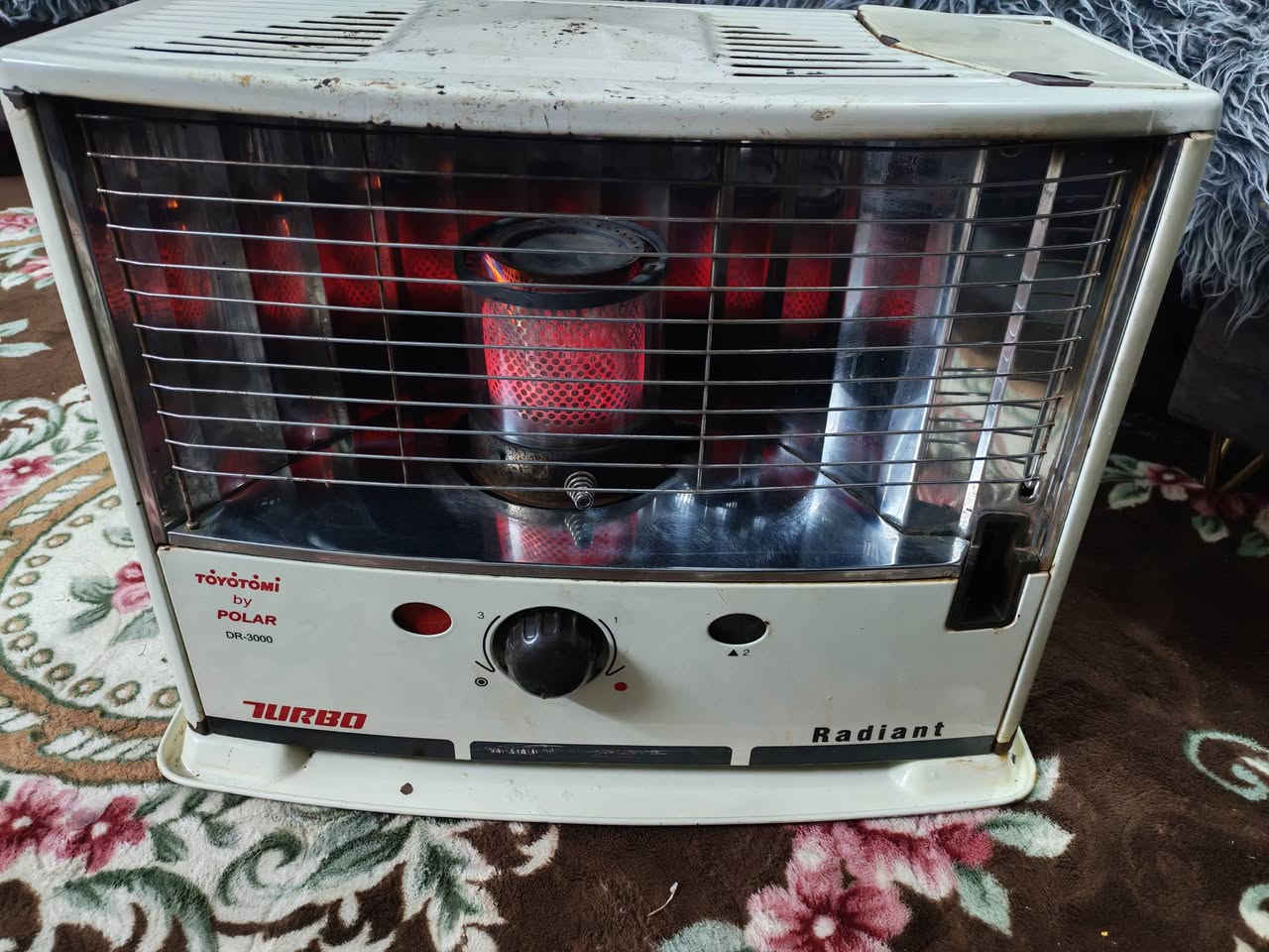 السلام عليكم اغراض للبيع السعر عل خاص


**إذا كنت صاحب هذا الإعلان وتريد حذفه لأي سبب، رجاءا أرسل رسالة إلى الدعم الفني**