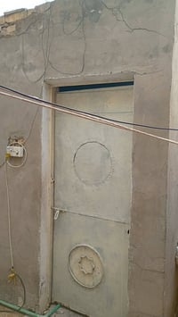 حي المنتظر شيشيان • دار للبيع • خدمات كاملة