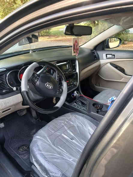 السلام عليكم اوبتما امريكي 2011 بيها 3 قطع بل عراق قطعه جاملغ وبنيد وجاملغ الخلفي مال سايق مكينه الفين وربعميه تدفئه وتبريد ثلججج تخم تاير دوشمه جديده صدر خلفي أمامي خير من الله متصرف عليه تحكمات استيرن اشاير بل مري ثلاجه بجكمجه تخم جيس ويلكب 16اسعر 95وبيها مجال   الاستفسار ***********
