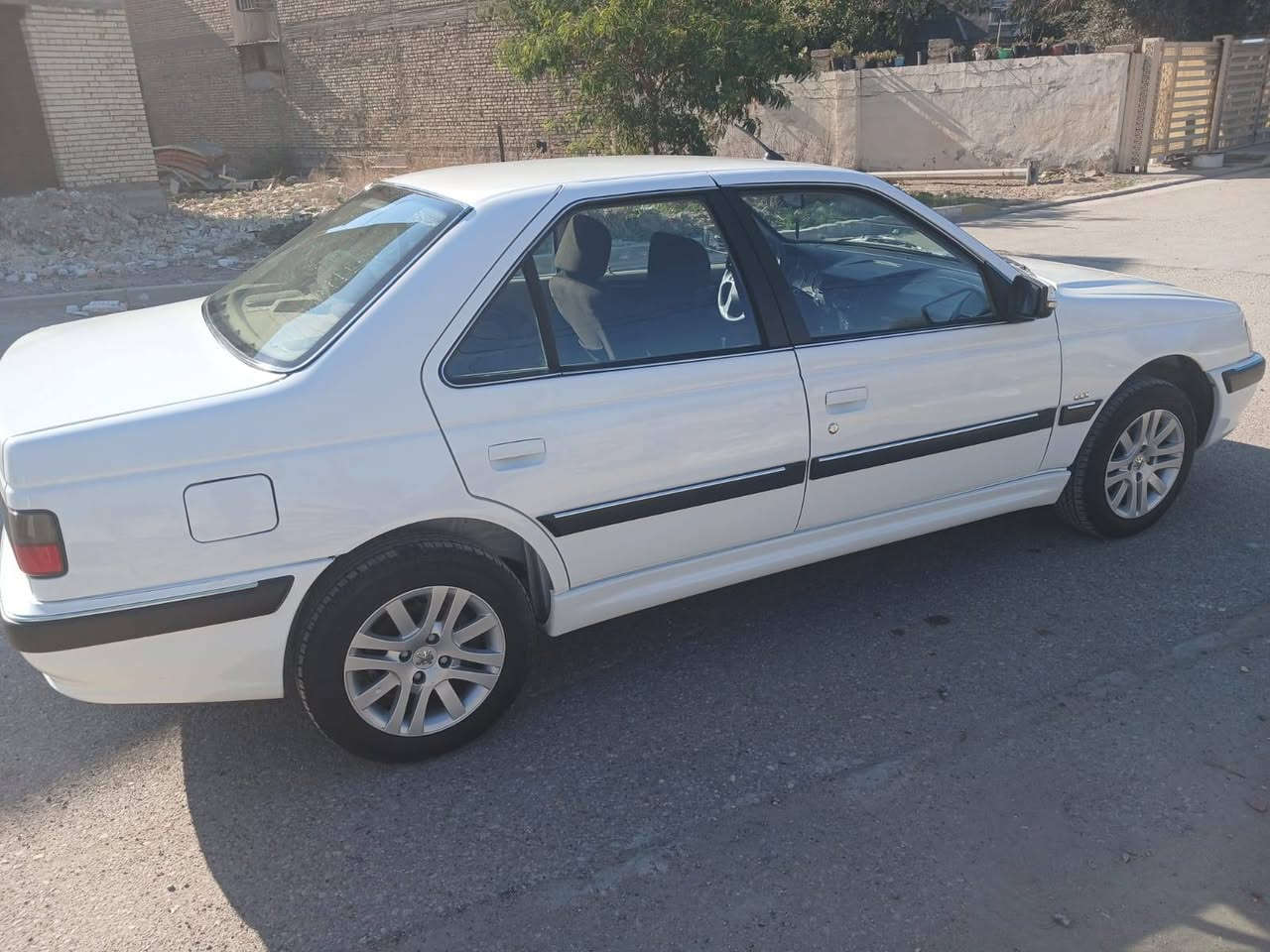 السلام عليكم بيجو بارص موديل 2025 السياره مكفوله عده شويه رصع حالوب قليلات عدا هاي السياره مكفوله    السياره كشنات كهرباء مري شفط اشاير مري حساس مطر شاشه كامره مانع انزلاق  تحكم استرين جهتين البيجو ال٢٥ المعروفه  ماشيه 23 الف  حره هزه جديده باسمي تحويل ثاني يوم السياره ممفتوح بيه برغي ع وضع الشركه السعر ٨٧ وبيه مجال عنواني بغداد حي العامل خدمي المطار خلف الهايبر ماركت
***********
***********
