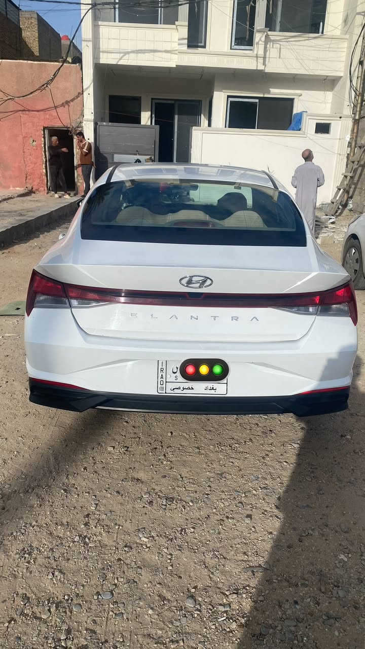 للبيع ..
هيونداي النترا 2023 خليجي بأسمي تحويل ثاني يوم رقم بغداد  محرك 1600 دوش مكفولة من الصبغ والضربة ماشية 57  قابل للزيادة السعر  ١٥٥ ورقة وبيها مجال بسيط 
الاتصال ابو علي ***********
