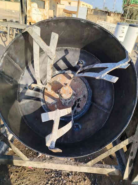 يا الله لف جدوره انواع الخباطات كبيره وصغيره وبانسب الاسعار عندك جدر متاكل ماعليك بس توصلها يم ابو العــبد يرجعها الك بلاد شغلي تبطين من الداخل وبليت 3 ملم و 2 ملم تركي حسب الطلب مكاني هيت للاستفسار اكثر اتصل ***********
