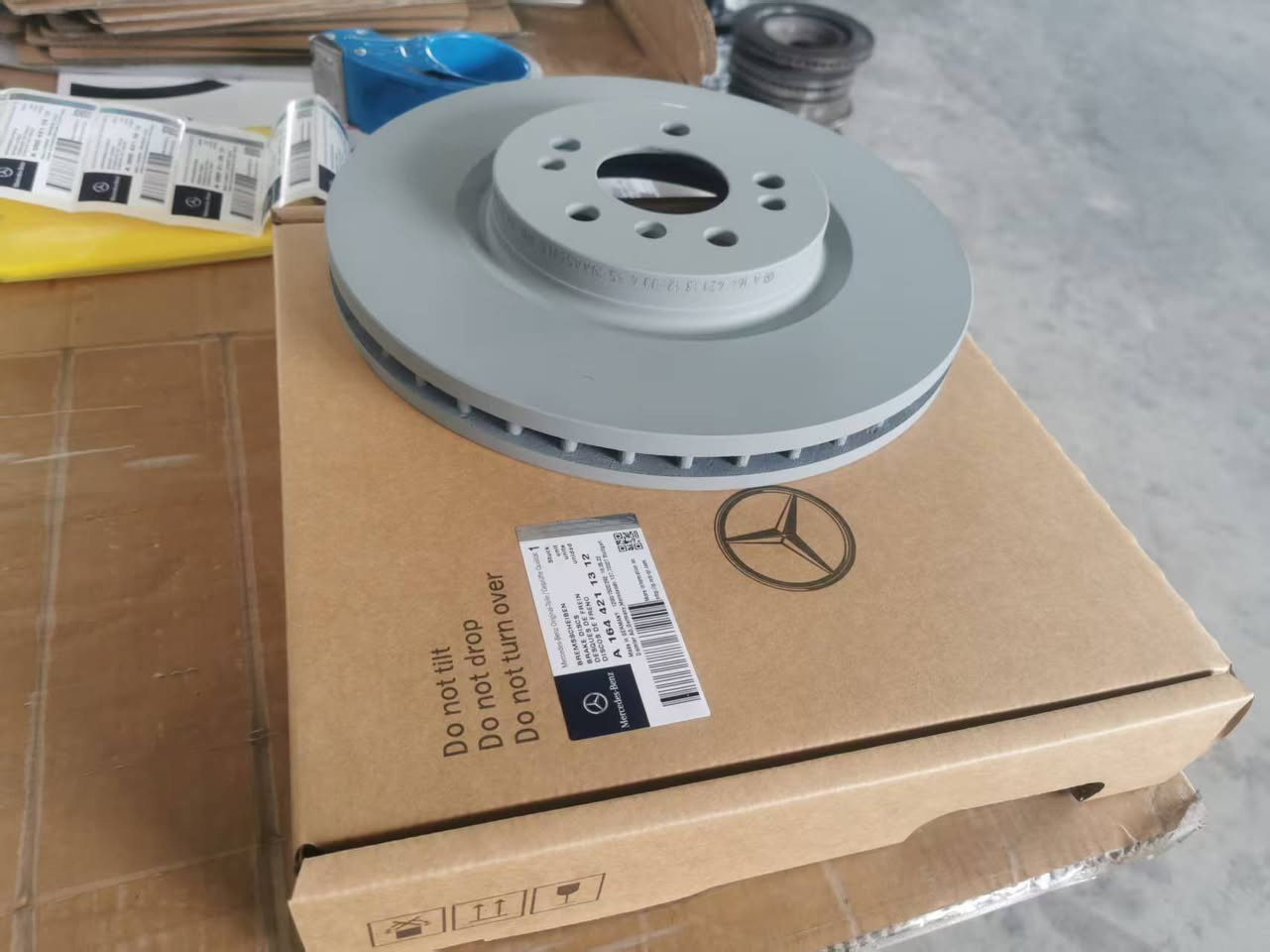 Mercedes-Benz auto parts wholesale, high quality, welcome to consult, please contact whatsapp or WeChat + 8613690792389


**إذا كنت صاحب هذا الإعلان وتريد حذفه لأي سبب، رجاءا أرسل رسالة إلى الدعم الفني**