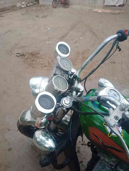 سلام عليكم ستوته للبيع موديل 21 مكفولة كفاله عامه مكينه 22 أوراق اصوليه سعر 1450وبه مجال هواي عنوان بابل قرب سىريع,,,,***********
