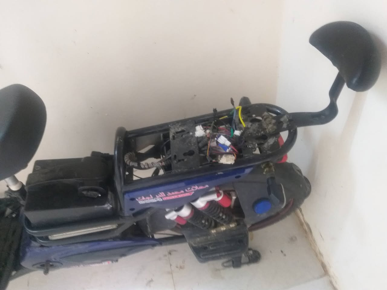 دراجه شحن حجم 20 للبيع بسعر مناسب
بيهه عطل الملف + العقل فقط
باقي الشغلات بالشرط
العنوان / 55 
السعر 125 بي مجال قليل
تليفون 
***********
محمد ابو عبد
