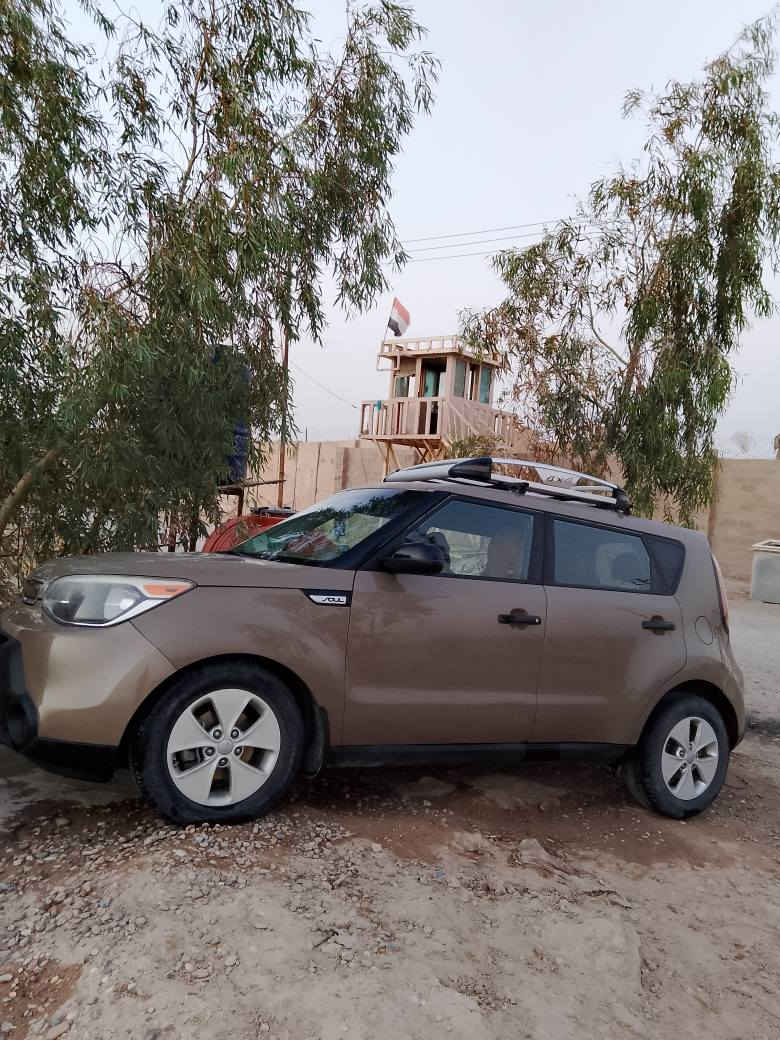 سياره صول جاهزة للبيع موديل//2016
ماشيه 100
مقاعد لون اسواد وكلش نظيفات
محرك/1600 الوان جكليتي
حره تحويل مباشر السيارة باسمي
سنويه ورقم جديد
تبريد ثلج وارد امريكي اكلين
تحكم ستيرن جهتين كير ومكينه جديدة 
شاشه اصليه وكامره
تخم تاير جديد  
مكان السياره /واسط النعمانيه 
لاستفسار
***********

*********** دهل اوران, واسط
