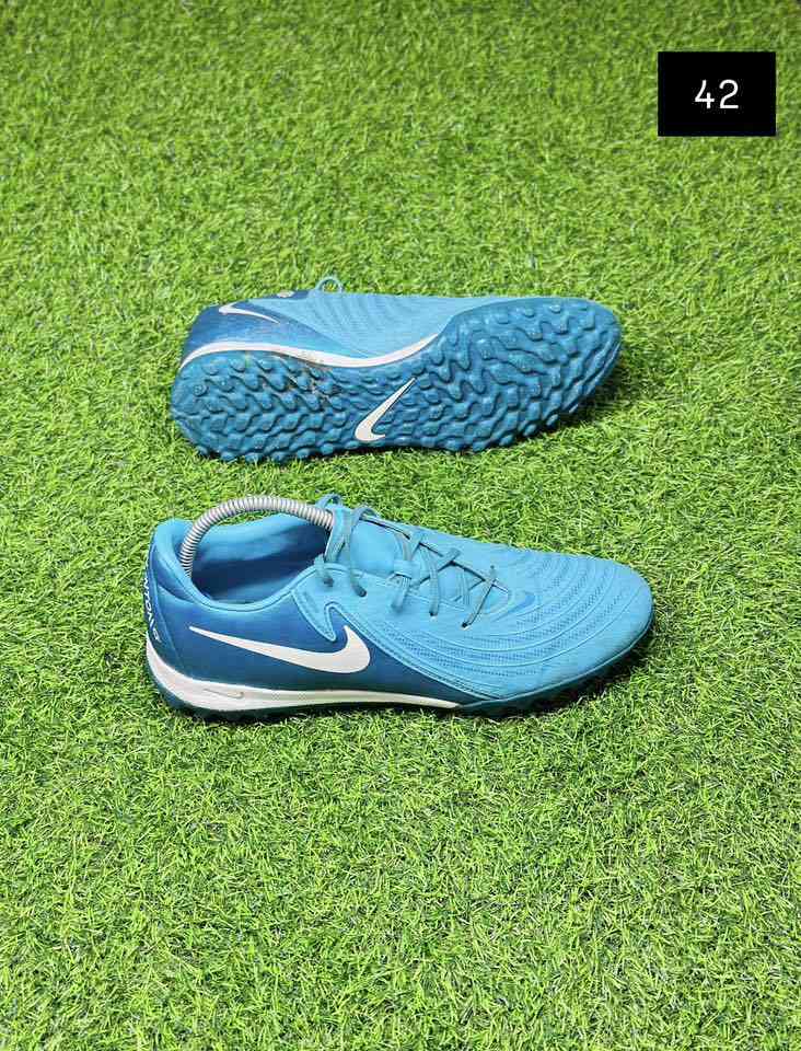 🟡احذيه باله تــارتــان 
🟡العنوان // كــوت /
🟡يوجد توصيل كافة محافظات 🔶
🟡للاستفسار مراسلة الصفحه او واتساب

***********
