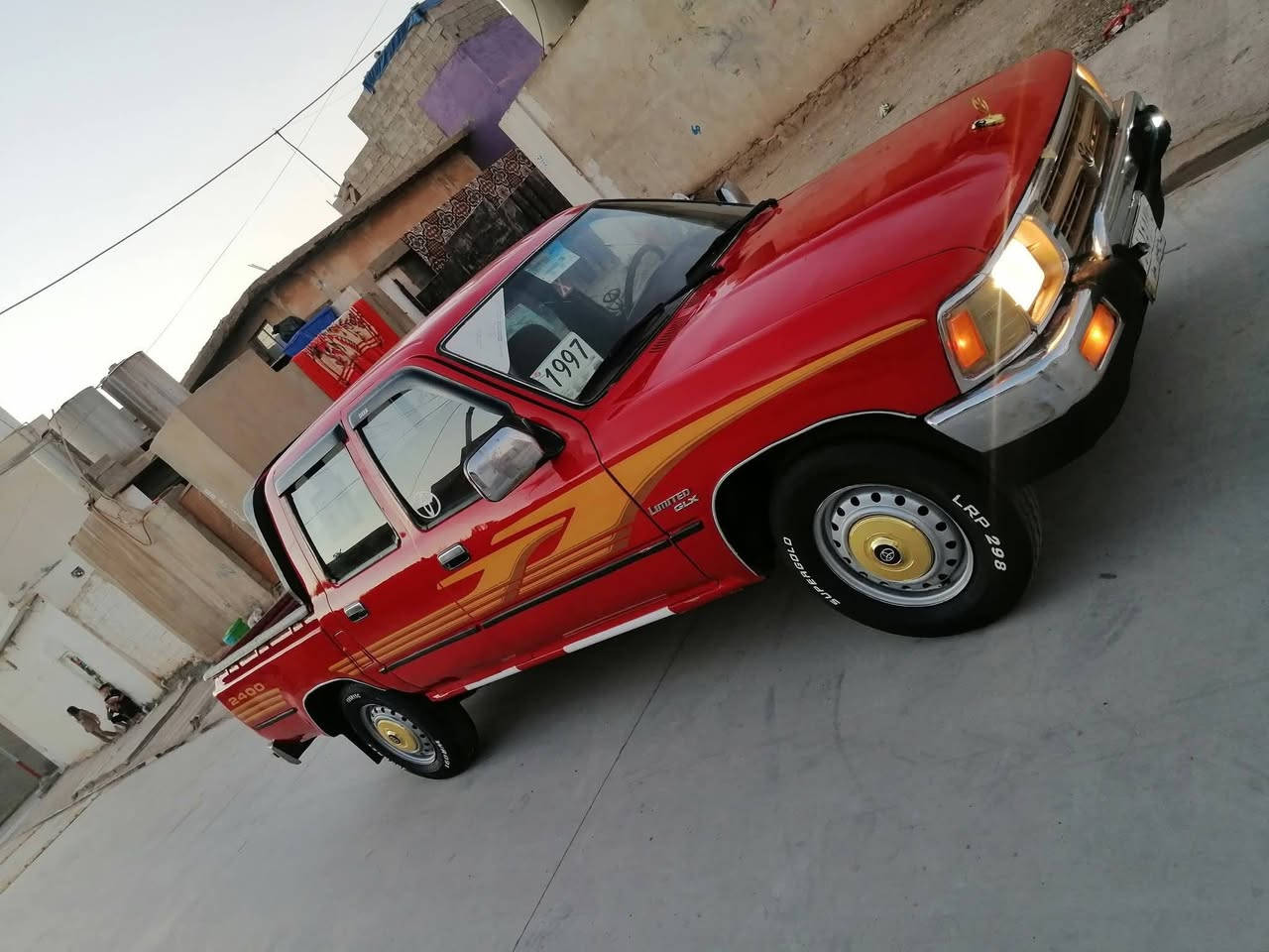 تيوتا 1997 لمتد GLX صلاح الدين مشروع وطني دفتر بانزينن
محرك كير شرط  كروسيده 
تبريد تدفه كهرباءيات شرط 
جوم 4 كهرباء سنتر لوك 
صبغ حزام  لجماليه  بدون معجون بدون ضربه 
بدون خياس السياره متعوب عليها جاهزه كلها 
 السعر 80 بيها مجال مكاني كركوك  ***********
