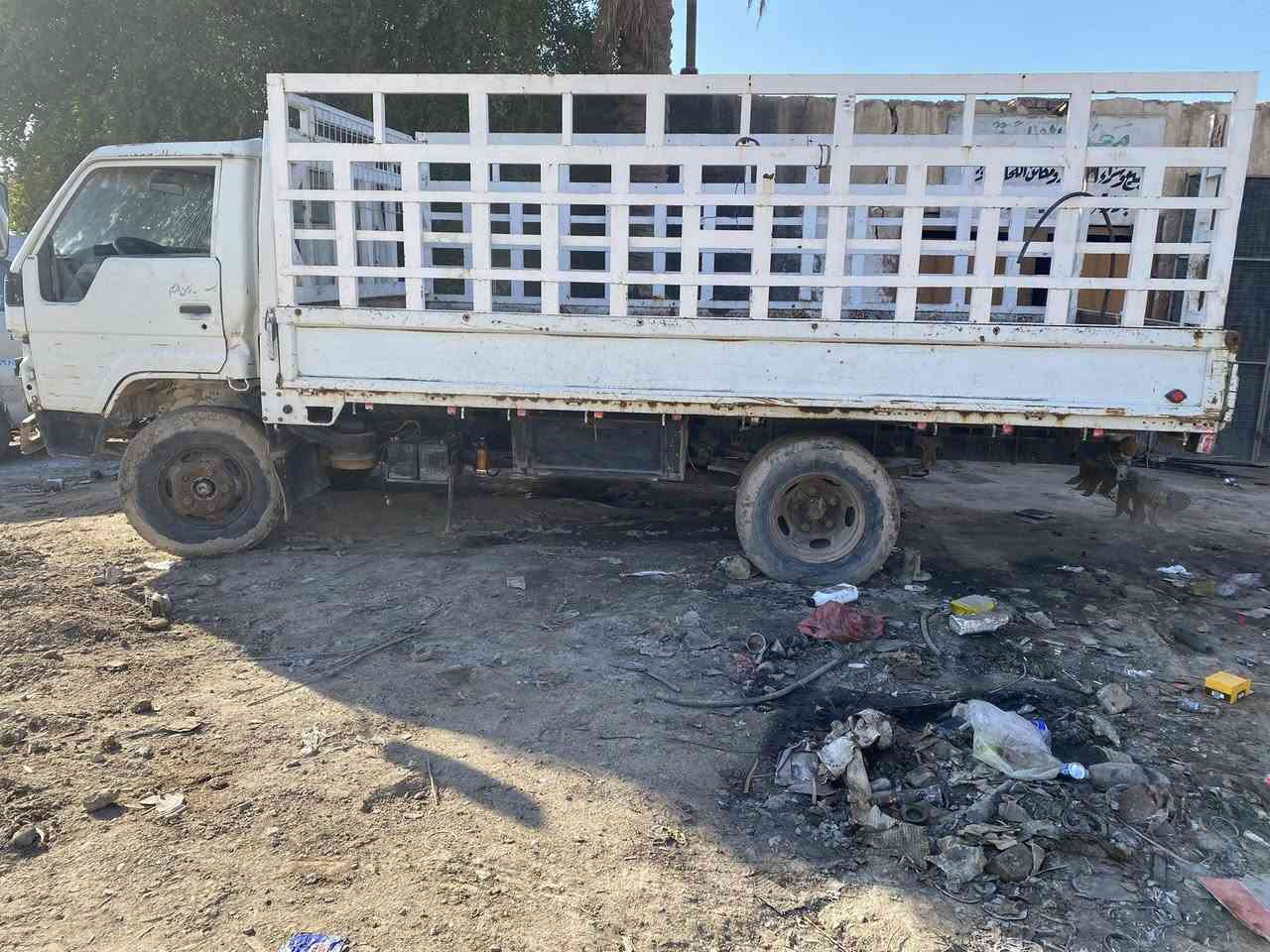 السلام عليكم دانيا تيوته موديل ٩٣ بدي كنتر ٢٠٠٨ كير محرك مكفولات للاستفسار 
***********
***********
