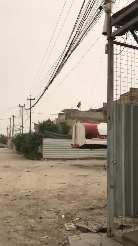 سلام عليكم اخوان احنه كادر لتصفية وترتيب وايرات المولدات انشيل الواير التالف والمتروك ونرتبه مثل الضفيره عندك نقل جوزات او بوردات تنضيف التيوله اتصل وتدلل ***********
