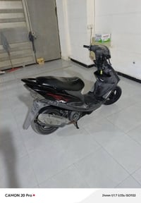 للبيع ماكس عدله كفرات باديه بس مو ختم واحد كلشي بيها بلادي ملاح فول حت...