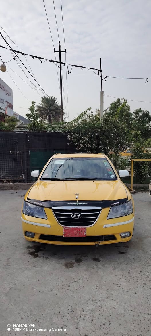 سوناتا 2006
حادثها جاملغ الخلفي فقط سياره جديده مكينه سته كيرتومتيك مكانها بغداد البياع 
***********
