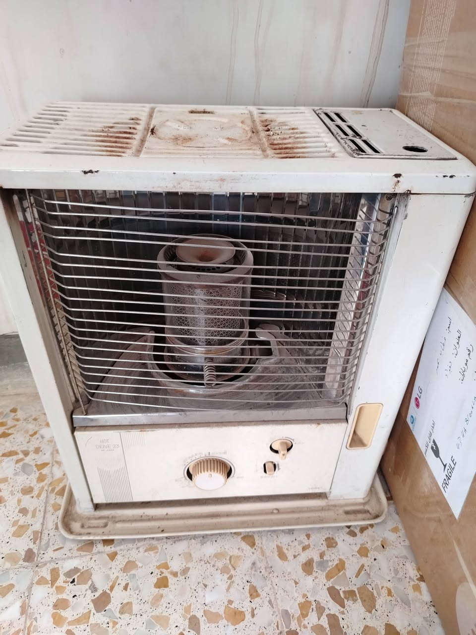 ٥٥ الف المحموديه حي المرتضى قرب فرقة ١٧
 هاتف ***********
