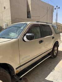 للبيع للاستفسار ع رقم سعر كلش مناسب 07727877567