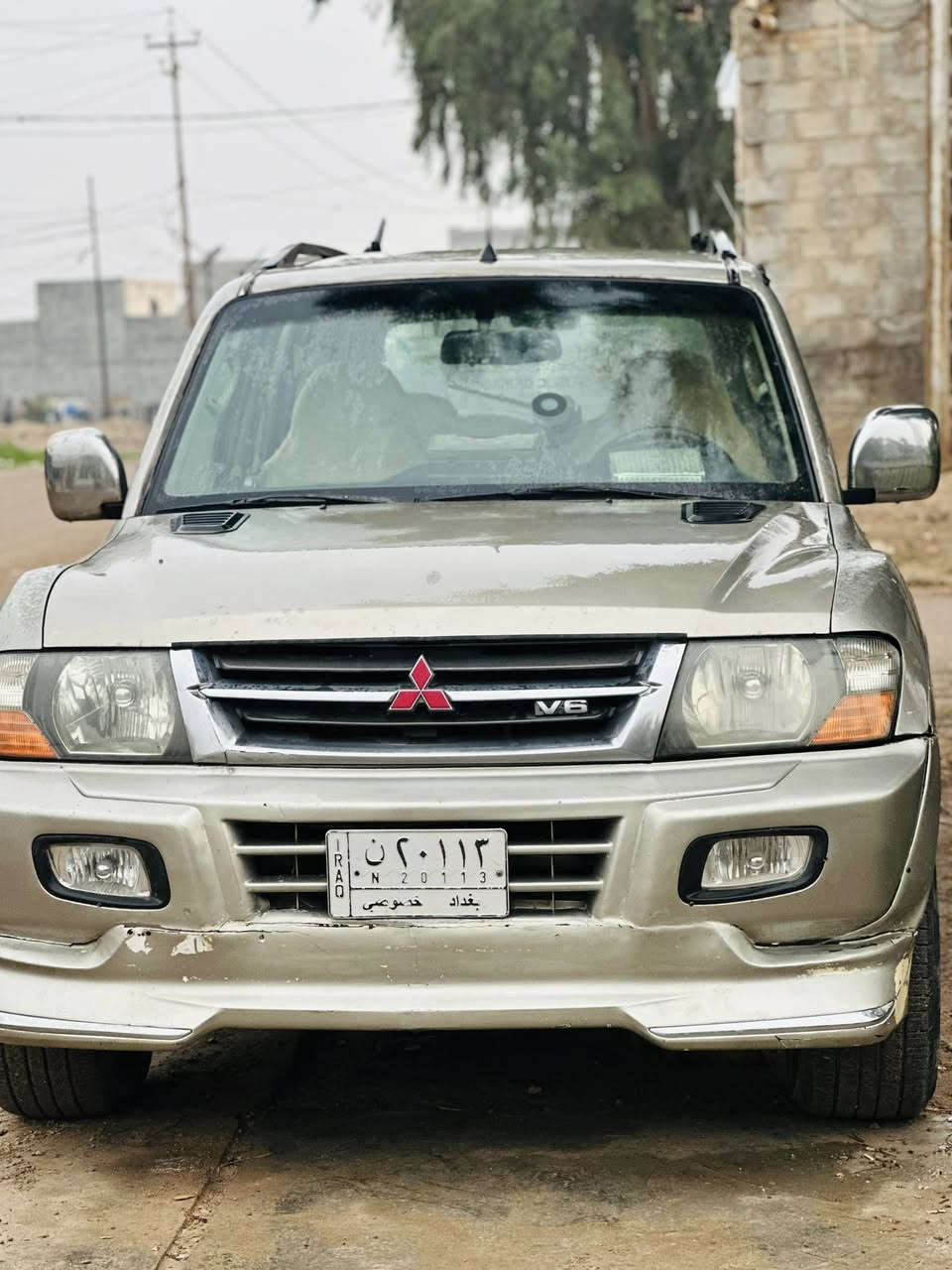 باجيرو ٢٠٠٢ 
مكينه ٣٥٠٠
صبغ حزام 
باسمي
ضررها صاير جهه الصدر بين البابين
رقم بغداد
مراوس او بيع
مع العلم فقط بيها لاستيك ولف  وينزل من سعرها
***********
