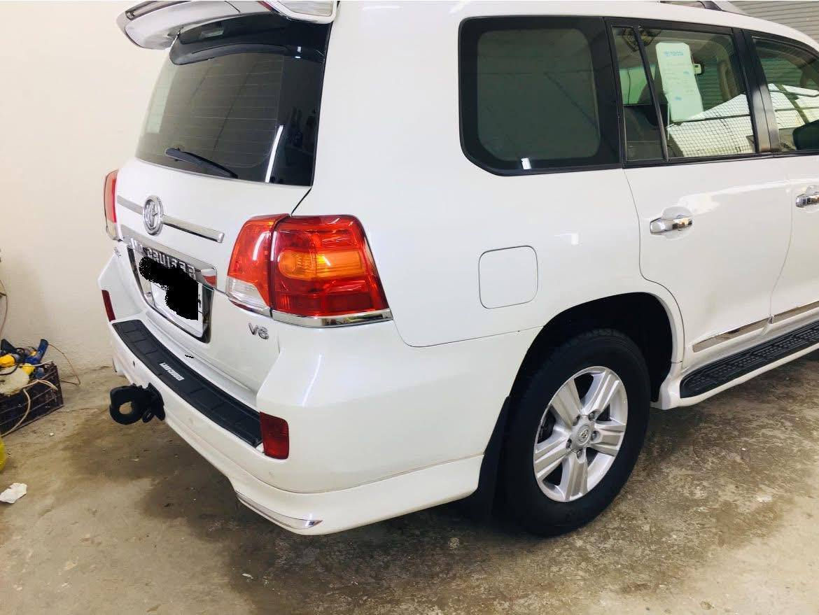 السلام عليكم مونيكا موديل ١٠رقم سليمانيه انجليزي تحويل مباشر بسمي صبغ بدون حادث بدون معجون سعر 260وبهمجال رقم الهاتف ***********
