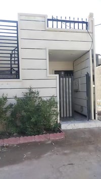 يوجد لدينا دار للبيع طابق واحد فقط مساحه 100متر واجهه 5ونزال 20يحتوي ع...