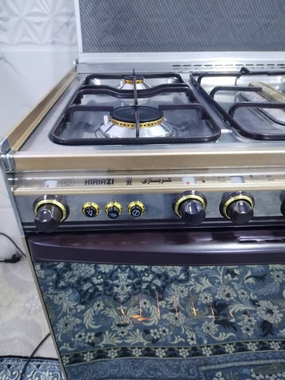 طباخ كريازي الأصلي باب اول 
طباخ كريازي مصري شغال فرن كلوب مقدحه شوايه كلو شغال العنوان موصل جانب الأيمن للاستفسار
***********
***********
