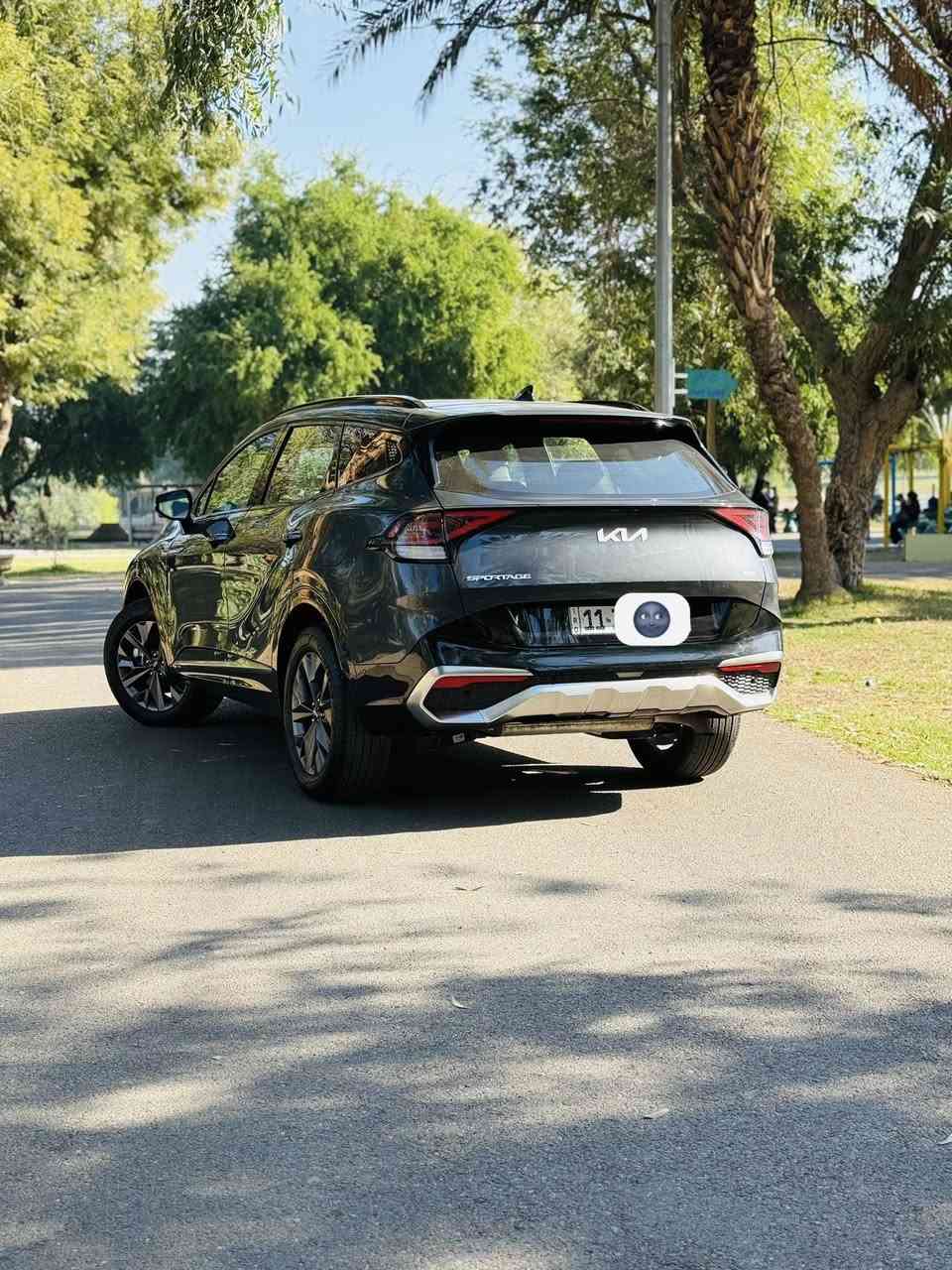 سبورتج هايبرد sx برستيج 2024
فوووووول مواصفات القفله مال سبورتج
نظام هايبرد هجين كهرباء وبنزين 
محرك 1.6 اربعه سلندر تيربو فول شلعه لان بالدوسه الكهرباء والبنزين سوه يشتغلن
بدون سلف وكمبريسر كهرباء يعني ميفصل وميسوي ثگل ع المحرك وماكو اي دوانز
(رقم مميز) بغداد وبأسمي
السياره وارد امريكي بدون ايربااااك بدوون قطرررره صببببغ
حادثها صندوك الخلفي تبديل نفس اللون والجاملخ راجع بارد والبدنه كذلك عى البارد 
شررررط الفحصصص وصور الحادث مرفقه
حتى كتلوكاتها وياها
ماشيه (١٨الف)
السياره مابيها اي نقص الحمد لله
المواصفات :
1- شاشه دجتل 4 اشكال مختلفه للكيجات
2- كامره 360 درجه (4 كامرات)
3- حساسات امامي وخلفي وتوقف ذاتي
4- اهتزاز الاستيرن كتحذيررر
5- رادار تفاعلي يعني تزيد السرعه وتتوقف حسب السياره الي كدامك بدون اي تدخل منك
6- نظام الحفاظ على المسار يعني الاستيرن يفتر مع خطوط الشارع ( قياده ذاتيه ذكيه )
7- رادارات جانبيه وتحذير وتوقف عند مرور شي من خلف السياره مع تحذير اذا فتحت الباب تريد تنزل وسياره جايتك 
8- الكامرات الجانبيه مثل مموضع مع الاشاره تشتغل كبالك بالدجتل 
9- بانوراما كامله 
10- كشنات لون احمر بلاد + كهرباء + تدفئه تبريد وتدفئه الاستيرن ايضاً + كشن السائق يتقدم عن الصعود ويرجع عند النزول تلقائي 
11- تشتغل وتتقدم وترجع من الريمونت (البصمه)
12- اكبر شاشه بالاسبورتج تجي وتدعم الابل كار بلي واندرويد اوتو 
13- ماسحات جام تلقائيه + اللايت العالي تلقائي
14- الصندوك كهرباء + يفتح عند الاقتراب
15- هاند بريك كهرباء + اوتو هولد ( بريك ثابت بدوسه واحده )
16- لد اناره بالدشبول متعدد الالوان
17- ترحيب عند الاقتراب مع ترحيب داخلي
18- خزن ميموري كشن السائق 
19- شفتات كير عادي بالستيرن
20-شحن لاسلكي ( وايرليس)
21-تبريد قطعتين
22- دفع رباعي تلقائي 4*4
23- التوقف الذاتي اذا تأخرت بالبريك
24- نظام صوتي harman kardon فول نقاوه ودمام
25- وضعيات القياده ايكو وسمارت وسبورت
26- رادارات اماميه وخلفيه وجانبيه وايضاً النقطه العمياء 
مكاني بغداد الدوره
 رقم الهاتف ***********
متواجد اتصال 
السعر (243 ورقة) وبيها مجال وبالعافيه على الياخذها والصور تحكم وبالحقيقه بعد احلى
