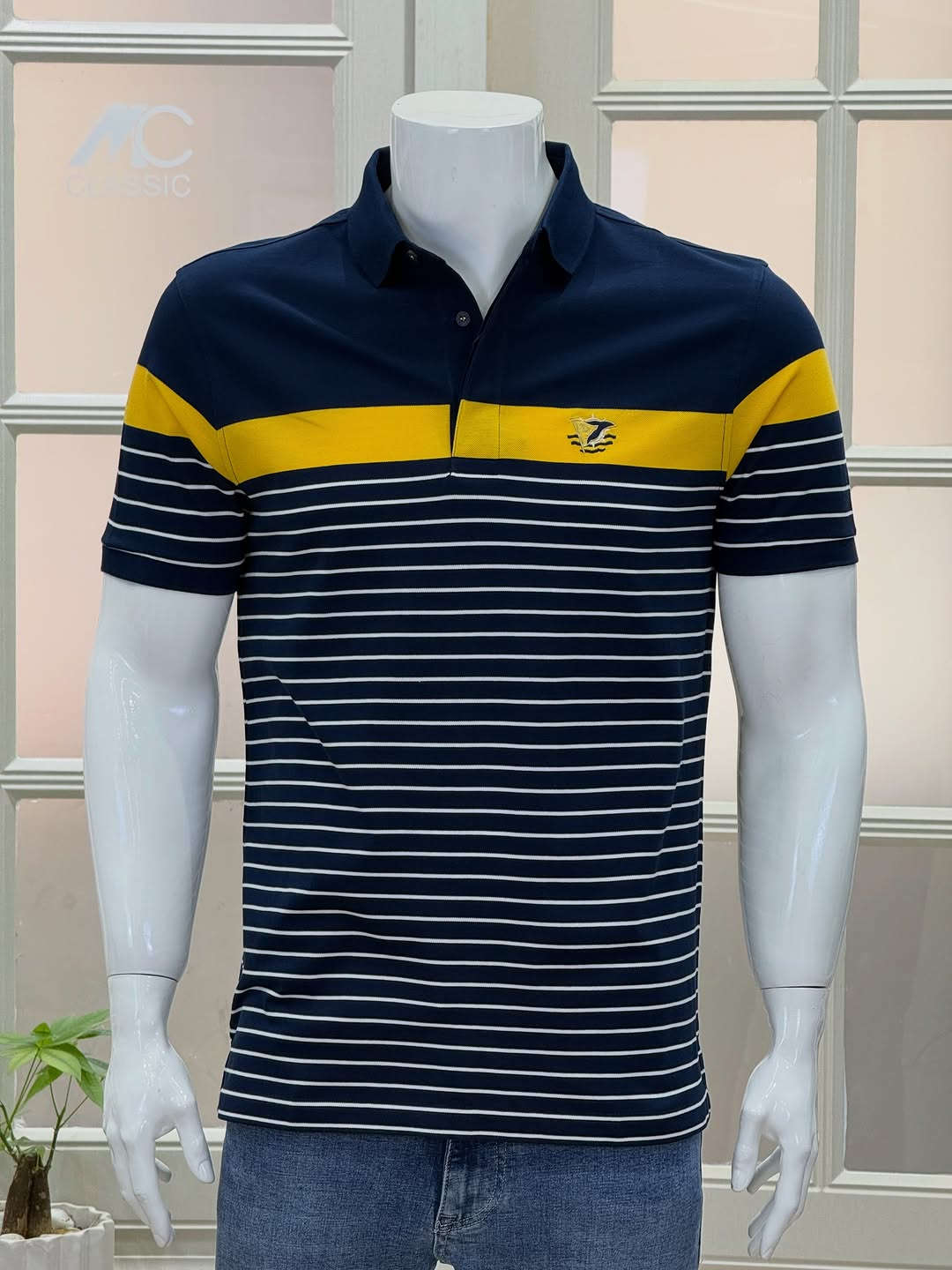MC CLASSlC
  الأناقة _تبدي _من_ أول _خطوة

⚜️تشيرت وكاله memos
⚜️قياسات: M . L . XL .XXL.3XL
⚜️خامه حجري القطن ‎%‎100
⚜️السعر : 75 الف 
⚜️الصناعه : تركي

‏‎للحجز او الاستفسار مراسلتنا على الصفحه
اومراسلتنا واتساب  *********** .  ***********
تلكرام :- https://t.me/mcclasic
انستكرام :- https://www.instagram.com/mc_classic79?igsh=MWZuc3Z2b2YycGNwOA%3D%3D&utm_source=qr
تيك توك :- https://www.tiktok.com/‪@mcclassic79‬?_t=8kdkCdce82f&_r=1
سناب جات :- https://t.snapchat.com/QEyQBMCC
#العنوان
 بغداد - كرادة داخل -فرع صيدليه جوهره ابن حيان 

اوقات الدوام من 10 صباحا الى 12 ليلاً
🔴 يوجد #توصيل بغداد وكافة المحافظات 
بغداد 🚕  5 الف  المحافظات 🚗 5 الف
