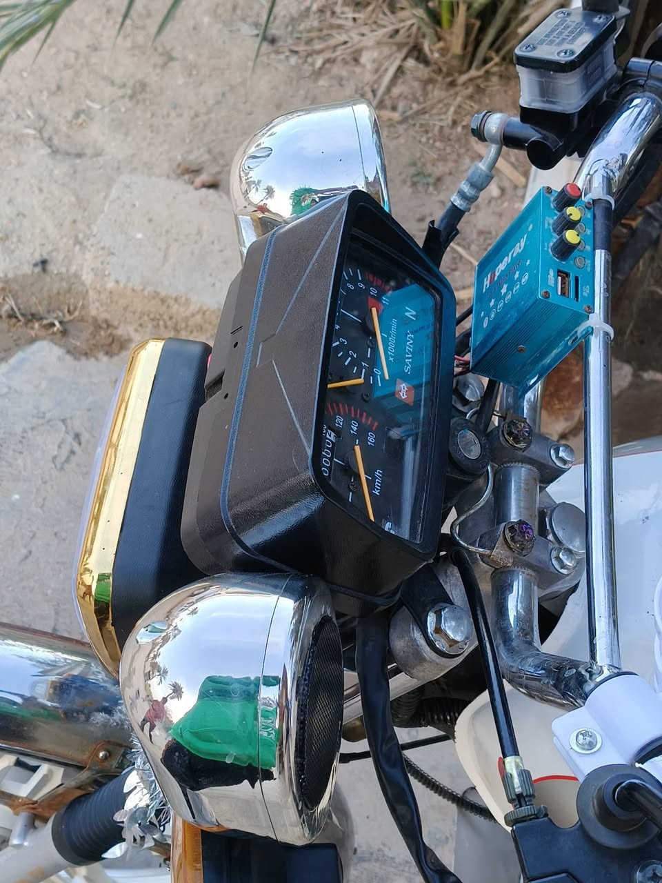 السلام عليكم دراجة للبيع سيفان 2020 الرداجة مكفولة كهربايات محرك اوراق اصولي الدراجة خير من الله المكان بابل حصوة هاذة راقمي بي واتساب والخاص مفتوح *********** السعر 450وبيهة مجال لطيبين
