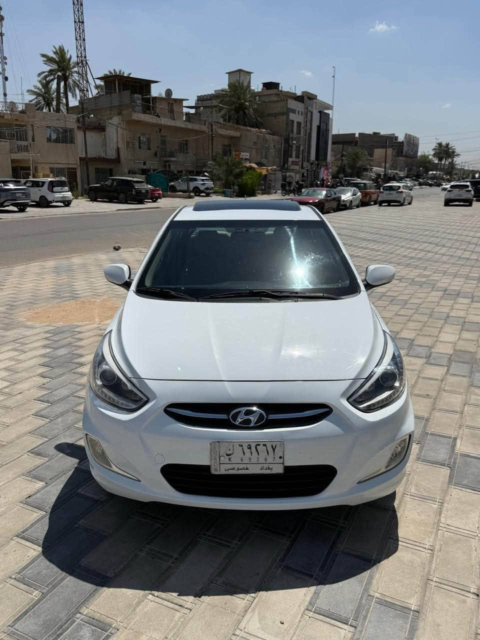 اكسنت ٢٠١٦ خليجي فول 
فتحه + شاشه + كاميرا + لايت عدسه 
رقم بغداد باسمي
ماشيه ١٥٥ الف كيلو 
السياره حلوه وجديده كير و مكينة كفالة  مكانهه بغداد الحارثيه 
السعر( 105 )ورقه بيهه مجال بسيط 
* دعاميه خلفيه صبغ + تبديل + ربع دعاميه اماميه + الدوسات الجانبيه اثر شخوط + بارد بسيط في الجاملغات 
مكان السياره بغداد الكرخ 
***********
