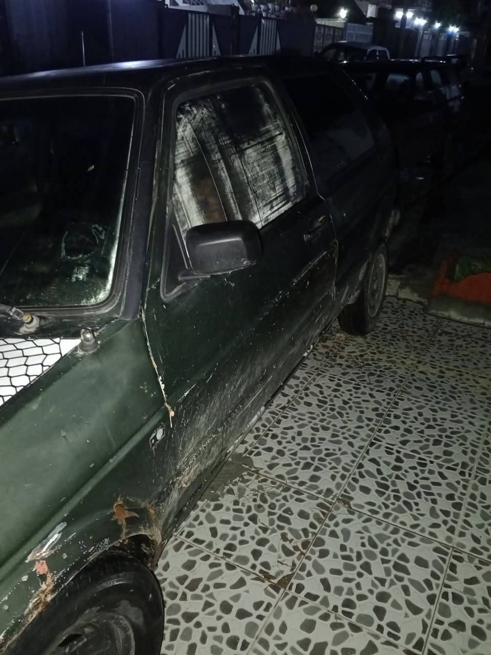 سياره كولف موديل 1991 تك باب 
سعر 15 بي مجال مرواسة همين انراوس عنوان كركوك بنجا علي و الكير والمحرك بالشرط رقم سيارة كركوك  
رقمي ***********
