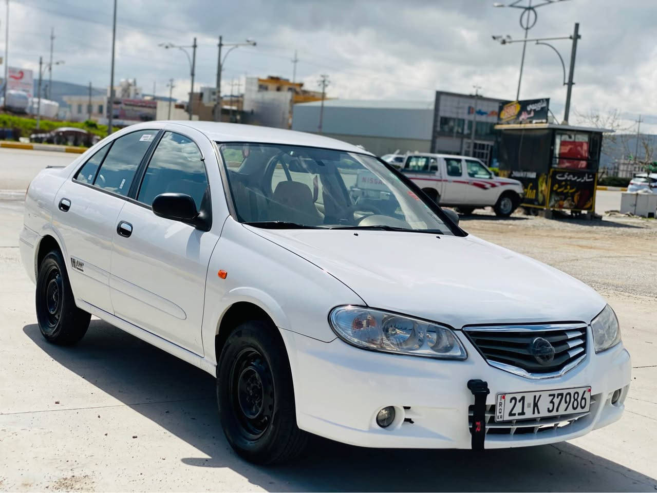 بۆ فرۆشتن ماڵی خۆمانە بازاری نیە هیچ مەسرفیکی نیە سەنەوی تا 2031تازەیە بە ناوی خۆمانەوەیە کارتی بەنزیمان بۆی کردوە لە هاتەنەوەیایە هیچی پێوە نیە بە شەرتی گێڕو مەکینە 160هەزار هەقیقی ڕۆشتوە مۆدێل 2009یە پیشی کراوە بە 2011یە بۆ جوانی نرخی 105ماعمەلەیە برایانە شمشمل, السليمانية


**إذا كنت صاحب هذا الإعلان وتريد حذفه لأي سبب، رجاءا أرسل رسالة إلى الدعم الفني**