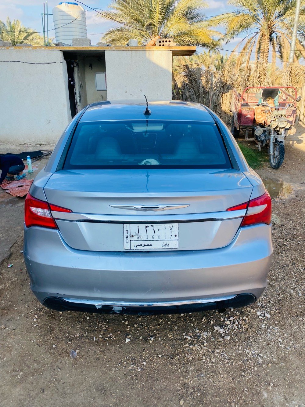 سيارة سي 200 موديل 2013 رقمها بابل شرط التحويل لون رصاصي مصبوغة حزام 
مكفولة محرك وكير وشواصي وتكم 
سعرها 77 وبيها مجال 
بيها منظومة غاز 
محركها 2400 شاده صارلي شهر تقريباً 
كير 6 نمر 
مواصفتها حلوة كشن كهرباء مرايات جانبية كهرباء 
دواخل كلها نضيفة 