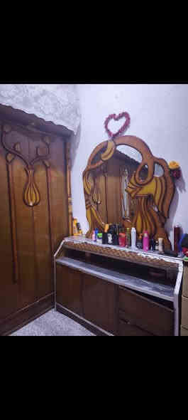 غرفة اخشاب للبيع بدون تختة
مكاني البصرة دور الشرطة شارع القائد
السعر 250 ألف 

موبايل:***********
