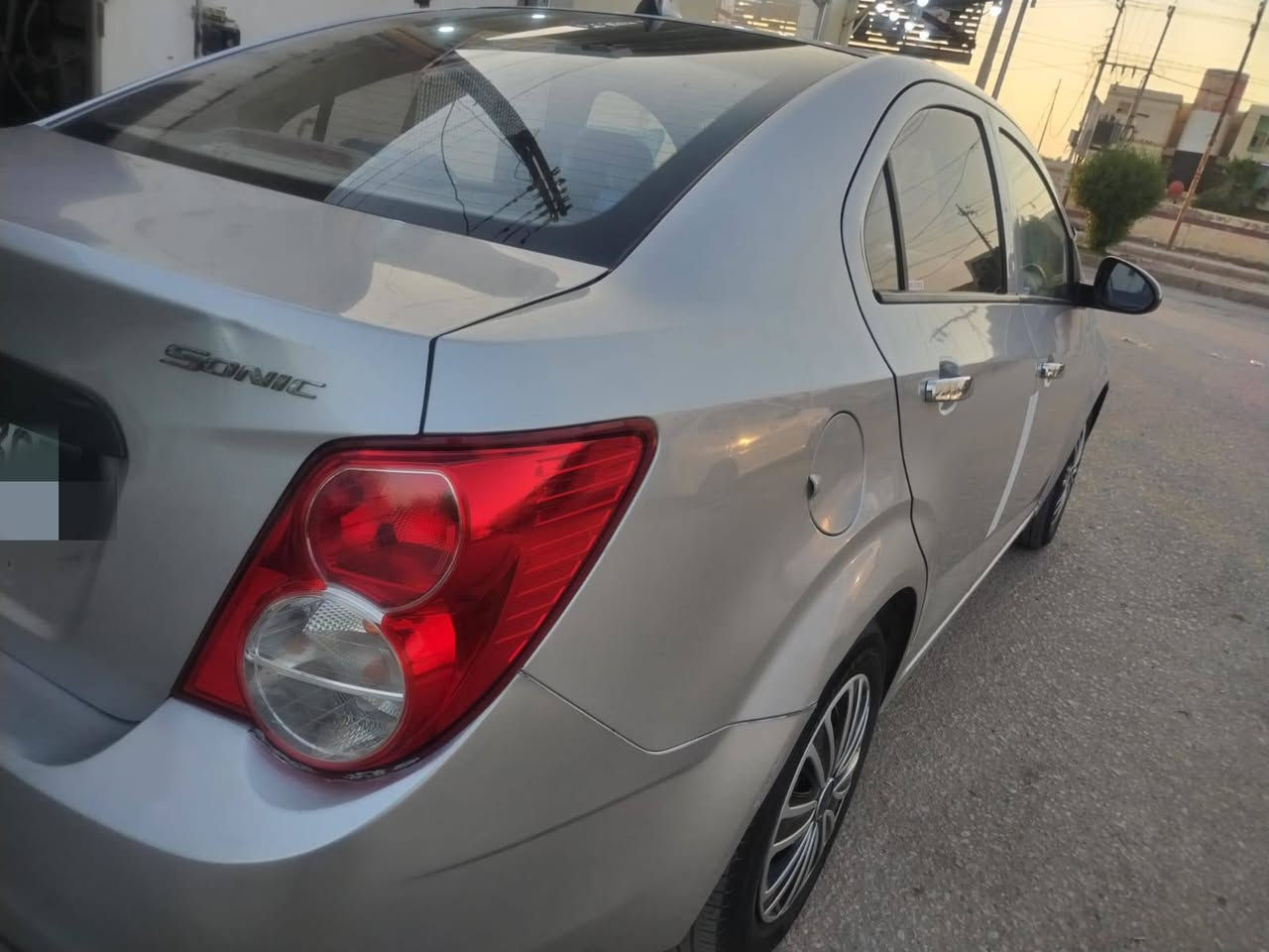 تحيه طيبه شوفر كفاله عامه مكينه كير تبريد  عده باردات اثنين رقم دولي جديد سنويه جديده جديده كلش كاردون السعر 64 رقم الهاتف ***********

