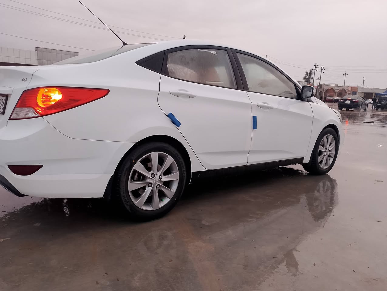 اكسنت موديل 2014كلين بدون صبخ بدون ضربةسنه وي جديد بأسمى محرك مامفتوح كير محرك شرط
***********
***********
اكسنت موديل 2014بئ صبوخ بئ ليدراو سنه وه ى تازه يه به ناو خؤمه وه يه مكينه ى نه كراوته وه كير مكينه به شرط 
***********
***********
