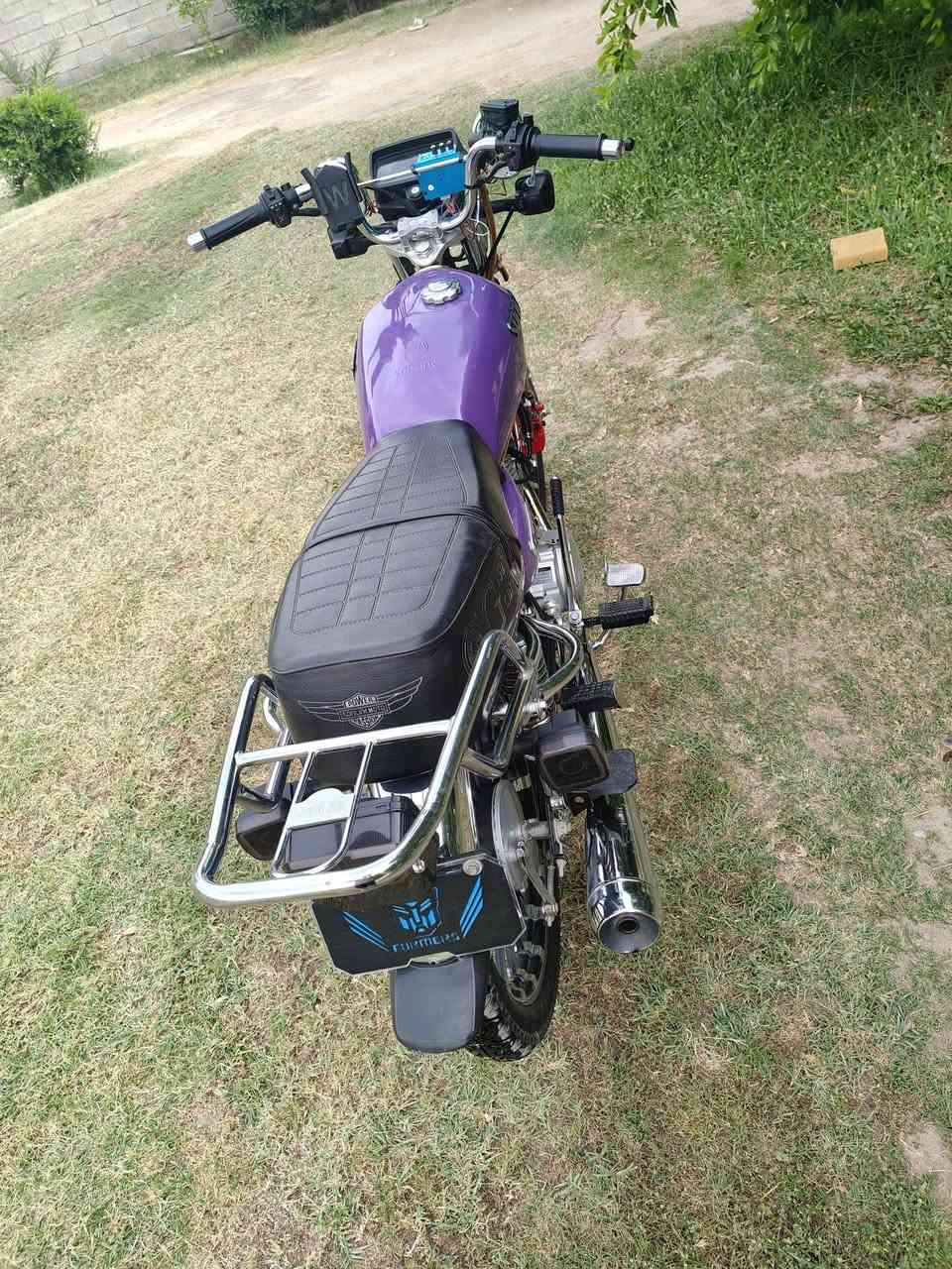 سلام عليكم اخوان
يا جماعة، 📢 عندي دراجة سفانة موديل 2025 للبيع! 🏍️   للي يدور على دراجة جديدة ومميزة. مين مهتم؟ 🤩 تواصلوا معي للمزيد من التفاصيل! 📩 انتصل على هذا رقم 
***********
