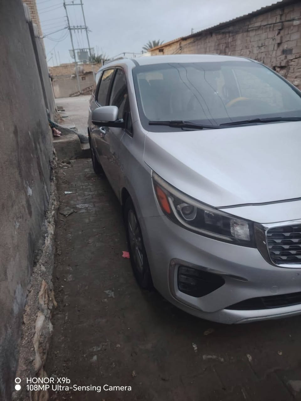 سلام عليكم
كيه سيدونا ١٩ سعر ١٨٥ وبيه مجال

بسمي مداور شرط

رقم بغداد دولي

مكينه ٣٣٠٠ شرط وي الكير

ماشيه ١٦٥ مال جناي مامشتغله خظ

صور حادث بأمريكا موجوده بل منشور

مكان سماوه رميثه *********** او مراوس بتكسي سيراتو او ابتيما
