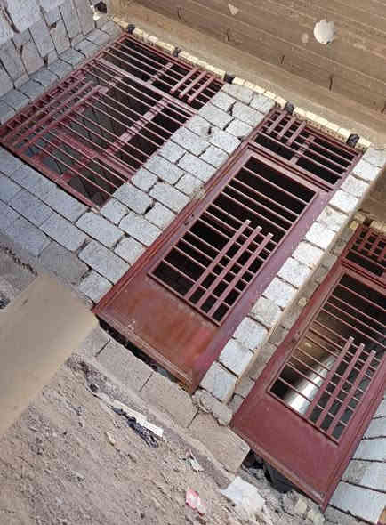 السلام عليكم 
بيت للبيع بوب الشام بستان بشار مساحه 100م
الاتصال ***********
