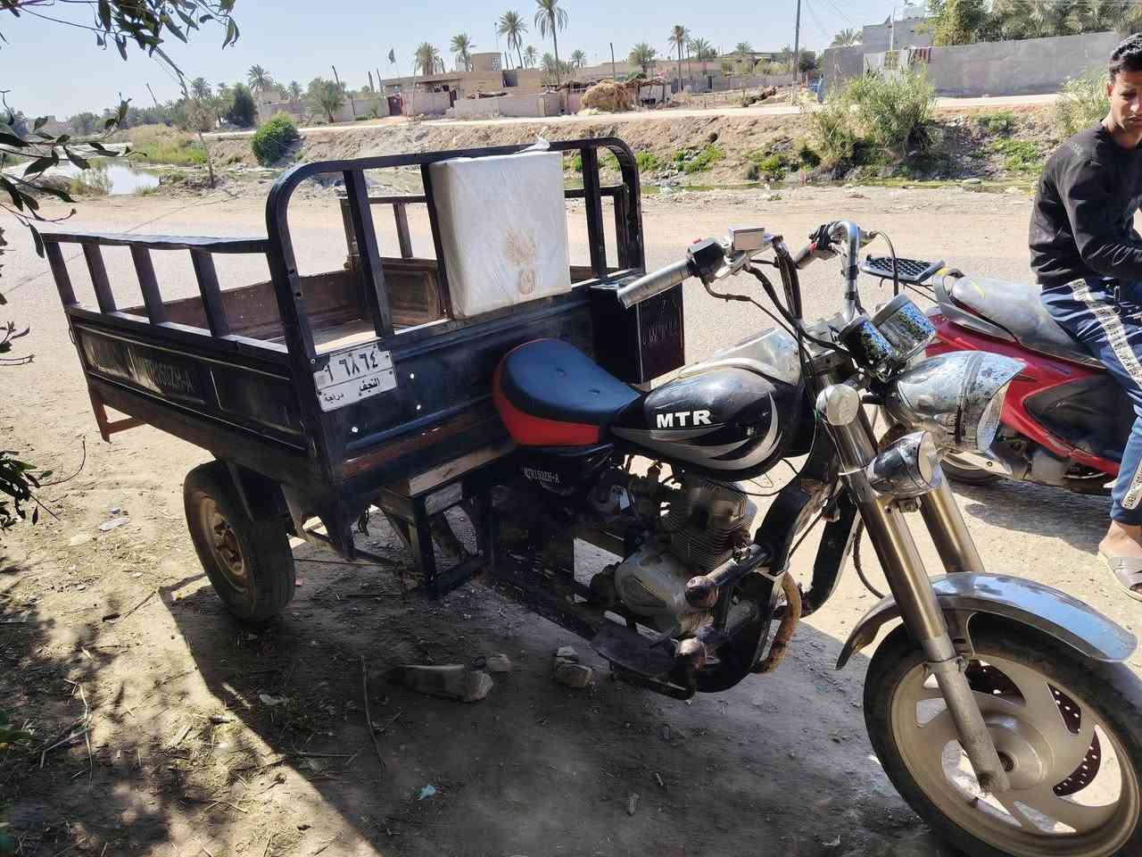 سلام عليكم ستوته ام تي ار كلك مديل 2016 كامله  كلشي ما عيزه   كهربيات شغاله   مكان نجف مشخاب السعر 750 رقمي ***********
