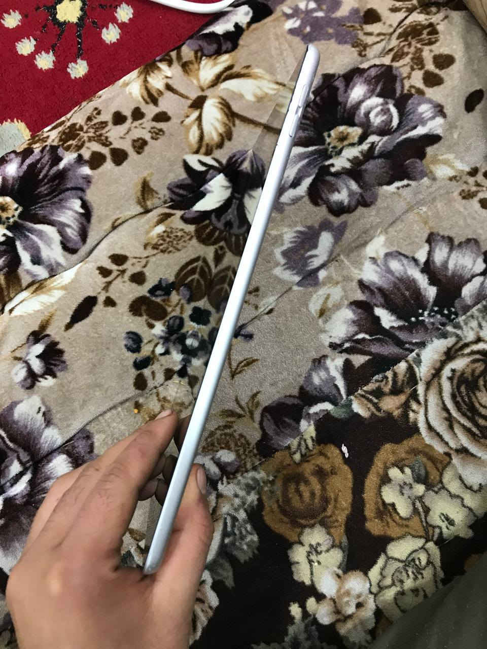 ايباد ٩ البيع مبدل حساس
سعره ١٨٠بي مجال
رقم وساب ***********
