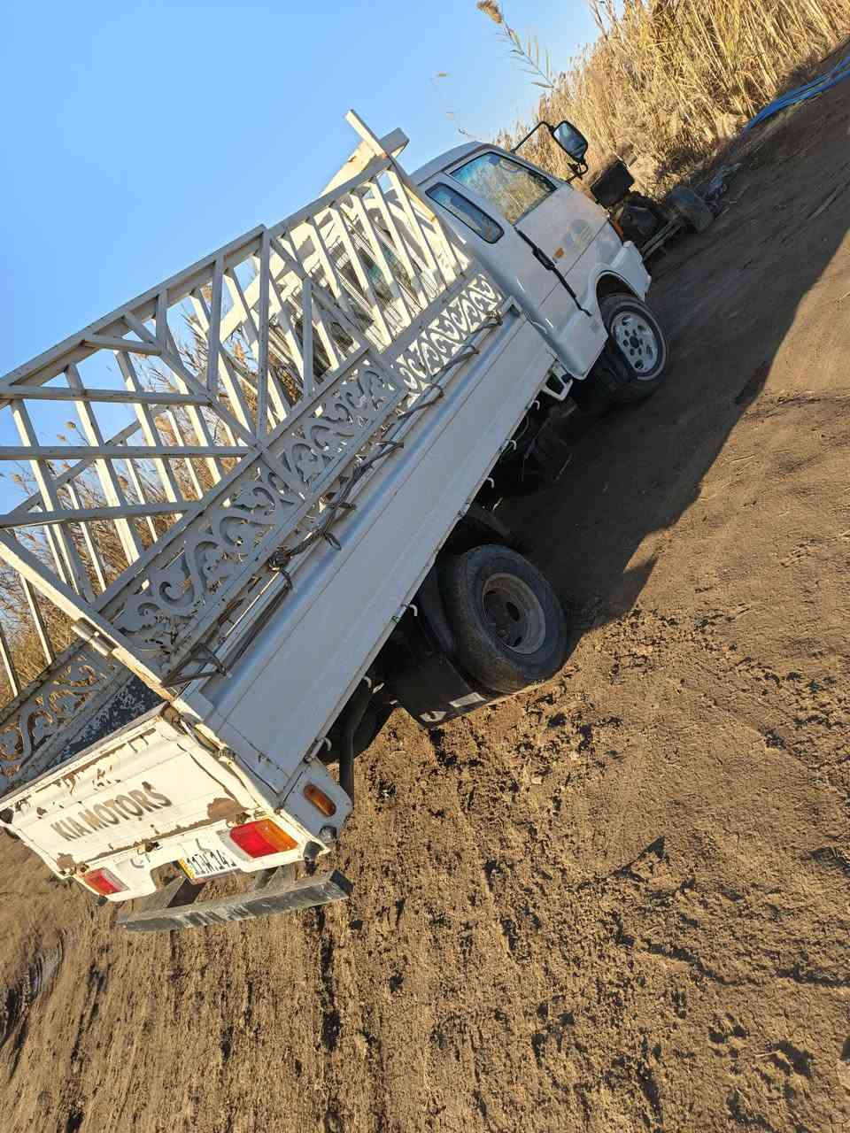 السلام عليكم كيا بنكو موديل 95 رقم بغداد نكليزي بسمي سعر 60بيه مجل مكفول اتصال ‏‪***********‬‏  ***********
