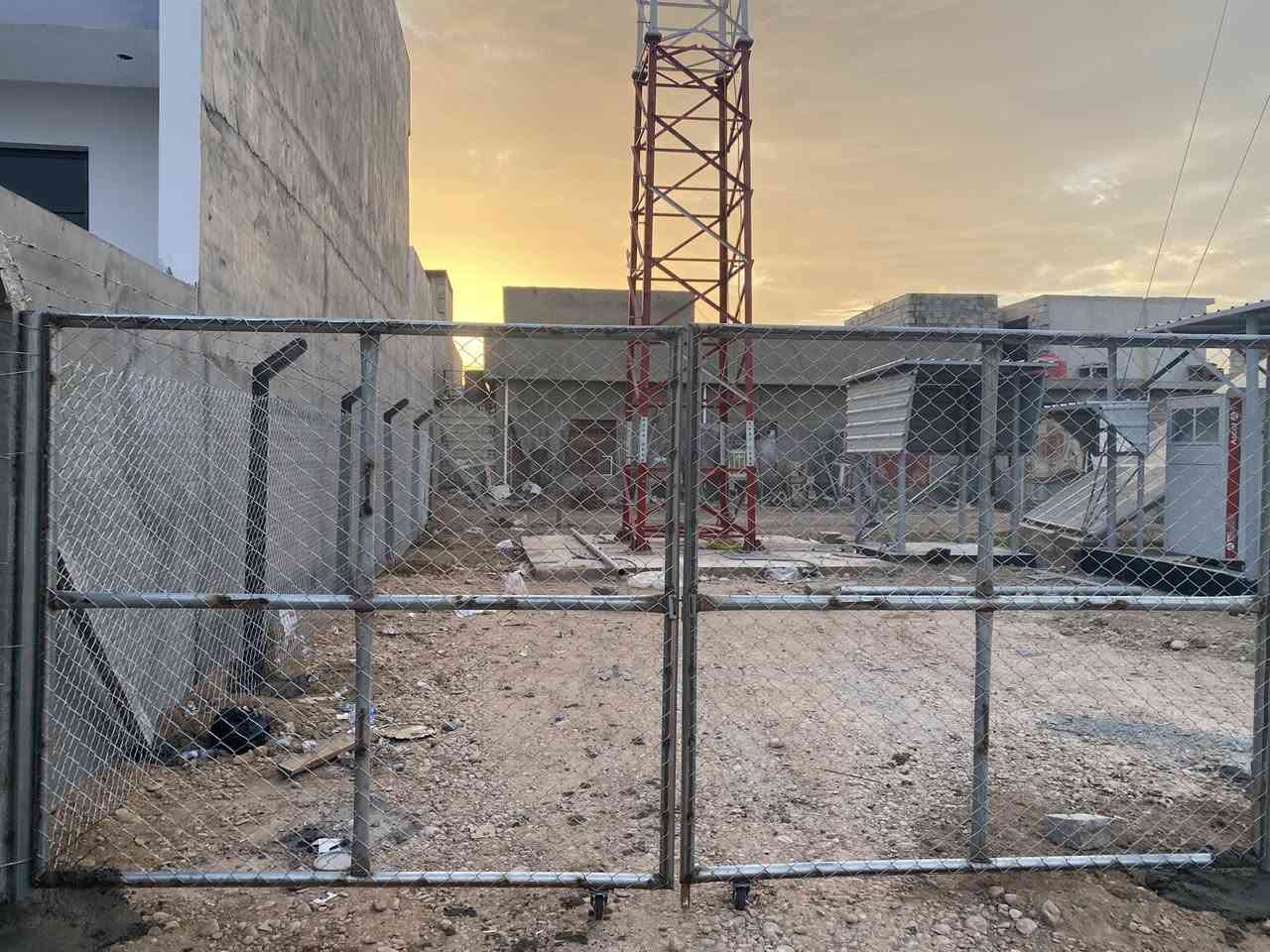 ***********
يتوفر واتساب 
مستعدون لعمل ونصب اسيجه  بيارسي بكافة أنواعها وشغل مضبوط و بأاسعار مناسبة وحسب المواصفات والمساحه نعمل في جميع محافظات العراق الحبيب 🇮🇶
