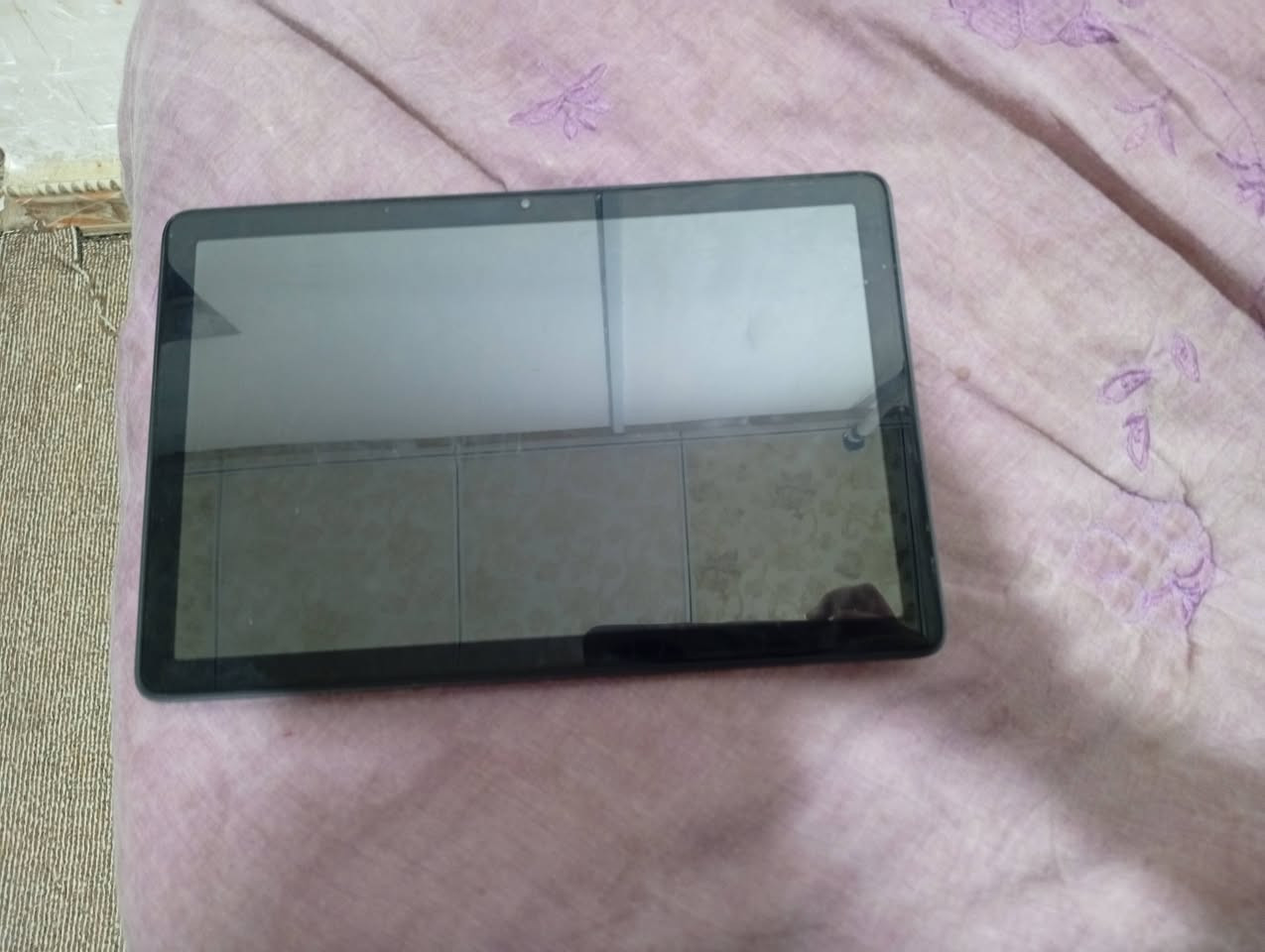 تاب نضيف جدا واستعمال قليل وياه شاحن والكارتون ب١٠٠


**إذا كنت صاحب هذا الإعلان وتريد حذفه لأي سبب، رجاءا أرسل رسالة إلى الدعم الفني**