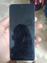 تكنو سبارك 10 برو • ٢٥٦ • شاشة متكسره