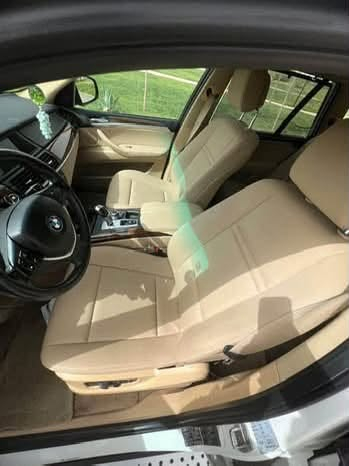 BMWX5
2013
بێ سبوغ بۆ فرۆشتن 
***********
