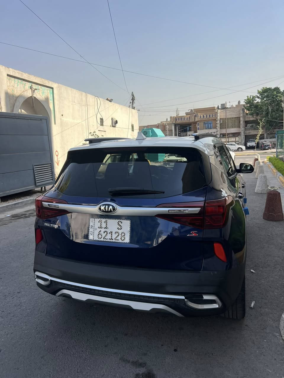 كيا سليتوس 2021
محرك 2000 دوش

قيادة ذاتيه

تحديد مسار 

توقف ذاتي

3 انظمة قيادة

فول تحكم

رقم بغداد دولي تحويل مباشر

السعر 148
حادث بسيط جداً
 تبديل چامرلغ امامي شوي من البند

مكاني بغداد 

***********
