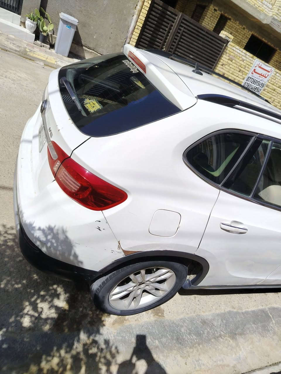 السلام عليكم  برلنس للبيع موديل 2014 رقم بغداد السعر 68 وبيها مجال بيه طخه خفيفه يم جاملغ الخلفي للاتصال 
***********
مكاني كوت
