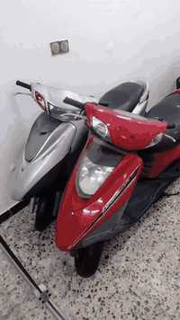 🌹🌹 السلام عليكم 🌹🌹
    🌷معرض شمس الكريعات 🌷
للبيع  جميع انواع الدراجات الناريه   (رنبه)
كفاله عامه من مكينه و كفر

📍العنوان: بغداد الكريعات مجاور أفران جبار سبع 
📞للتواصل :***********
