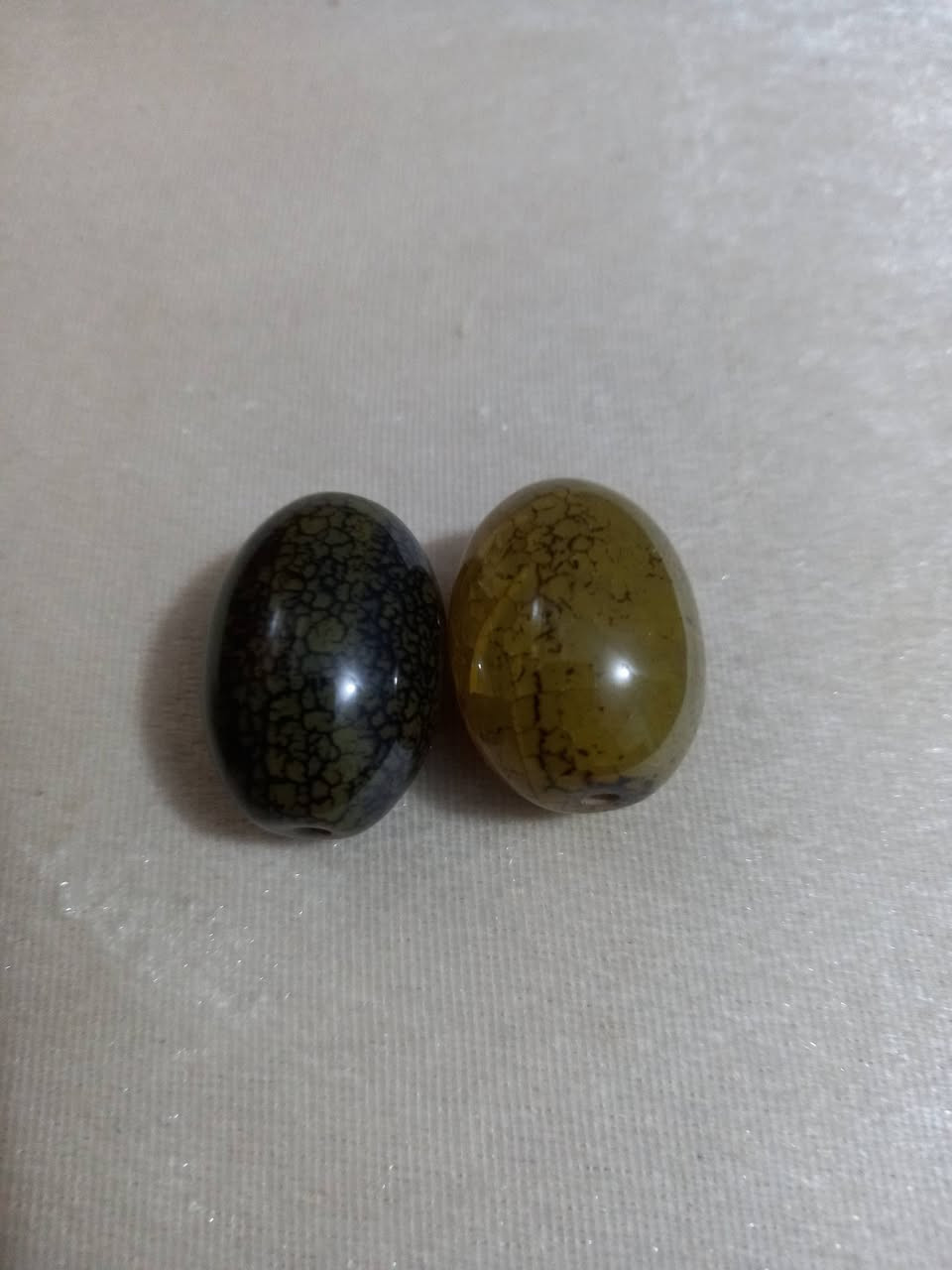 يوجد حجر وشذر محابس فووووول نوعهن نادر لستفسار ع ***********
