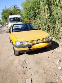 سياره بيجو 405GLXموديل 2009 ماشيه 200الف كلشي شغال بيها رايدها ب 47ورق...