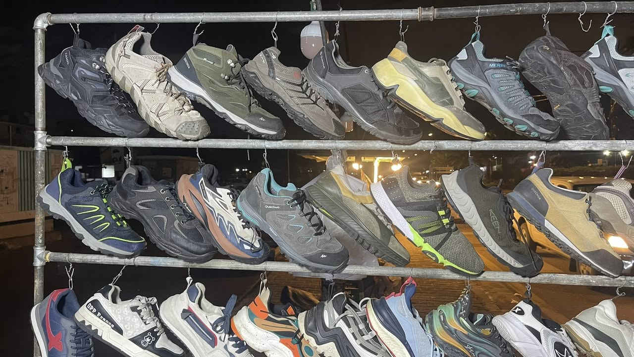 كسر جديد جبلي عسكري العنوان الشعلة قرب مكوى الفردوس توصيل ماكو
سعر اي قطعة 25 الف دينار


**إذا كنت صاحب هذا الإعلان وتريد حذفه لأي سبب، رجاءا أرسل رسالة إلى الدعم الفني**