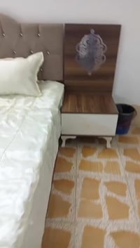 غرفه للبيع بسعر مناسب المراسله ماسنجر او واتساب 07500311299