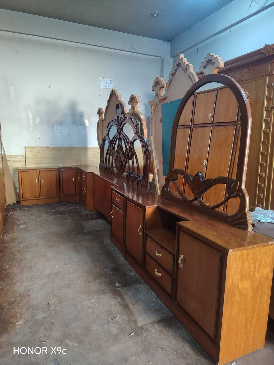 #للبيع
غرفه حطاطه السعر 650الف
العنوان 
الأنبار ا_لرمادي _التأميم القادسيه الثانيه _مقابل مدرسة زين العابدين الأهليه_ مجاور حدادة البركه
اللتواصل 
***********
***********
